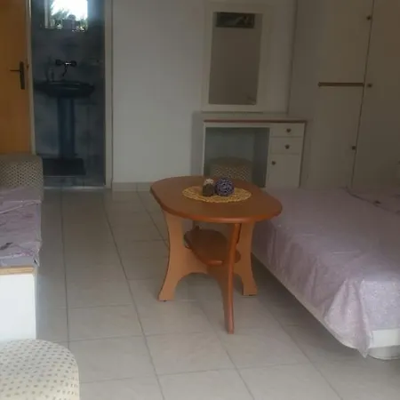 Royal Zganec Apartment *