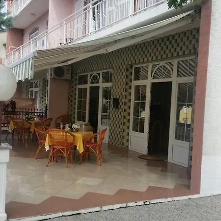 Royal Zganec Apartment *
